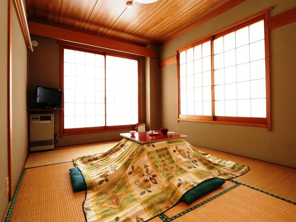 Chouchinya Hotel Nozawaonsen Exterior photo